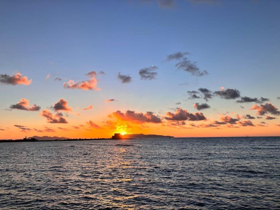 Appartamento Vista Mare 特拉帕尼 外观 照片